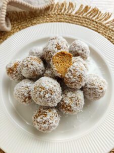 No-Bake Carrot Cake Bites